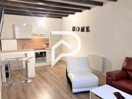 nantes decré // t2 meublé