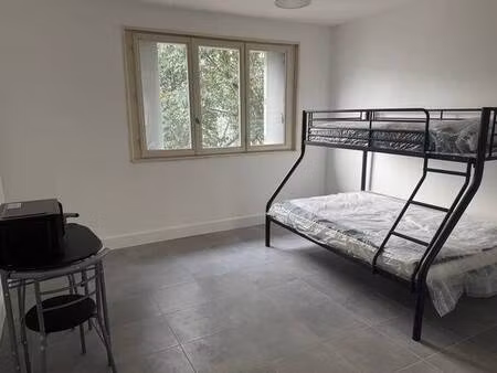 immeuble de rapport sécurisé, rendement plus de 8 % brut bègles centre