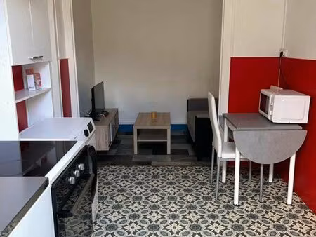 location t2 meublé - gratte-ciel - villeurbanne