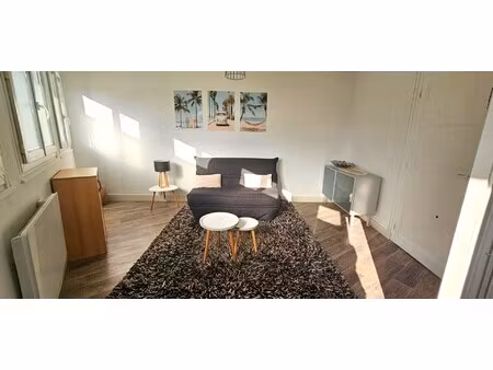 studio meublé centre ville chalon sur saône 22.09 m2