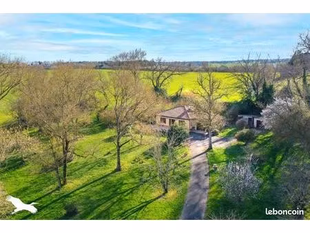 ferme 3 pièces 100 m²