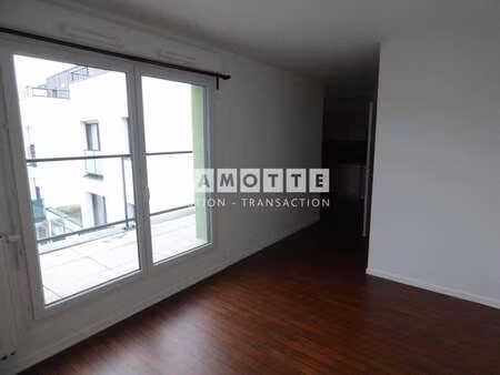 location appartement 2 pièces à nantes (44000) : à louer 2 pièces / 36m² nantes