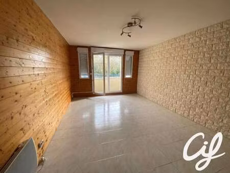 location appartement 2 pièces à nantes (44000) : à louer 2 pièces / 49m² nantes