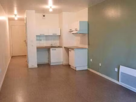 location appartement 2 pièces à saint-nazaire (44600) : à louer 2 pièces / 47m² saint-naza