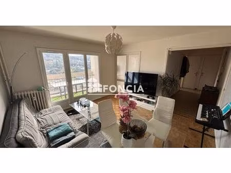 appartement t3 entièrement rénové