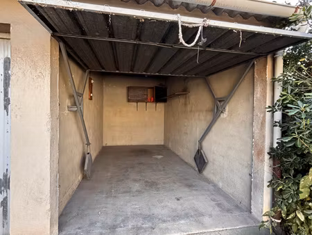 garage box fermé rue de vienne 13011