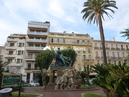 cannes palais : commerce avec terrasse