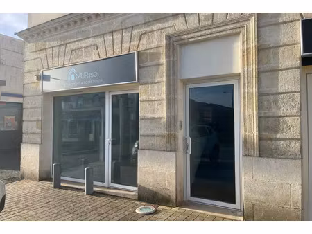 à louer – local commercial 47 m² – eysines