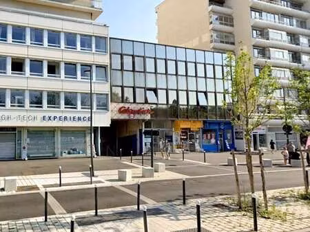 location garage box et parking à rennes centre ville (35000) : à louer / 26m² rennes centr