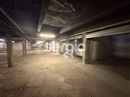 vente garage et parking à angers centre (49000) : à vendre / 12m² angers centre