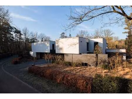 recente en exclusieve koppelvilla op de heide