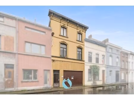 woonhuis met magazijn