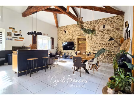 maison 6 pièces - 146 m²