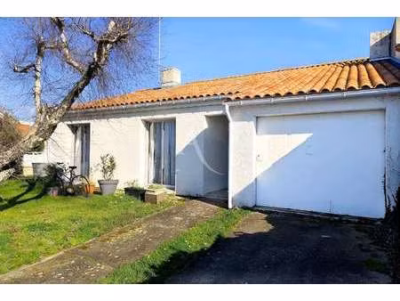 vente maison aux sables-d'olonne (85100) : à vendre / 103m² les sables-d'olonne