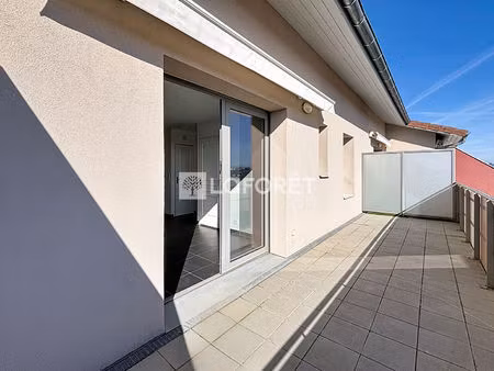 appartement st denis les bourg - 2 pièces - 53.18 m2