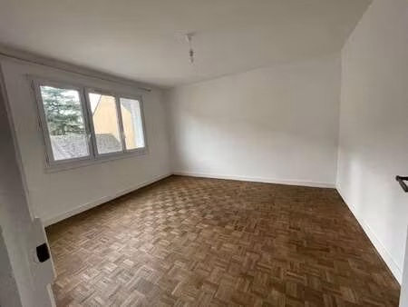 location appartement 3 pièces à nantes saint-pasquier (44000) : à louer 3 pièces / 51m² na
