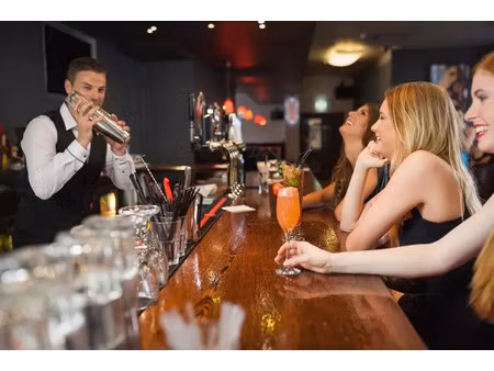 bar a cocktail - fonds de commerce à vendre cannes (06)