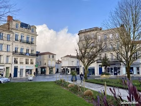 immeuble 135 m² rochefort