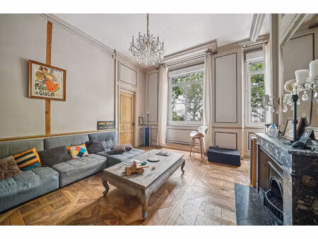 appartement familial, quai de saône.