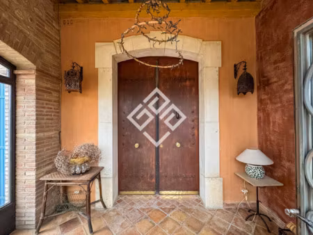 demeure de caractère avec piscine et terrain arboré