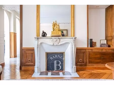 propriété 10 pièces 295 m²