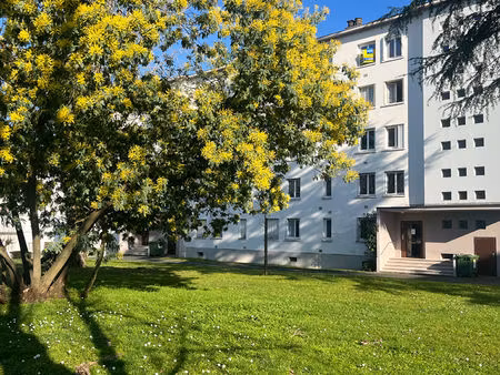 appartement bordeaux 3 pièce(s) 51.77 m2