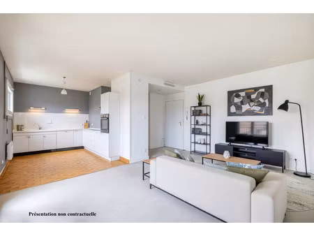 vente studio balcon/box/gardien - bachut