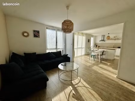 appartement 3 pièces 70 m²