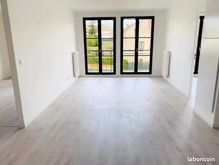 appartement 3 pièces 56 m²
