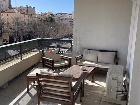 studio 1 pièce 32 m²