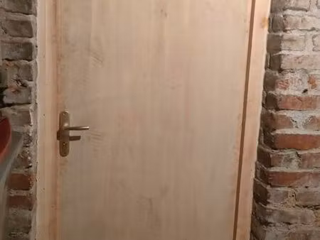 local/box de stockage en cave vieux-lille/la madeleine, avenue république, romarin