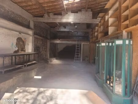 bien à rénover entièrement à nice cimiez