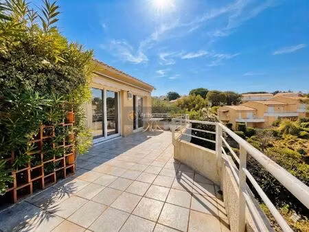 vente maison 3 pièces 64 m2 à les issambres