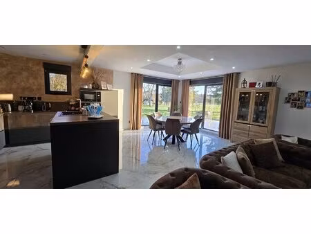 maison de plain-pied 7 pièces