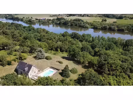 exeptionelle vue sur la vallée de la loire