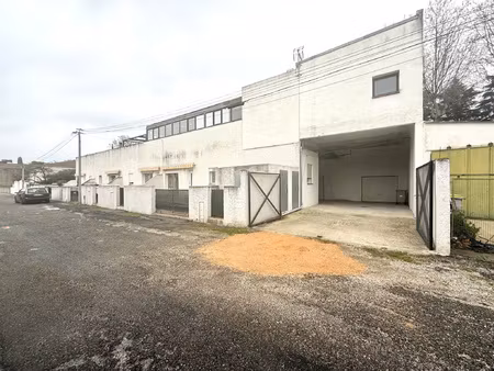 garage / box d'environ 30 m2 - argeles-sur-mer 66700