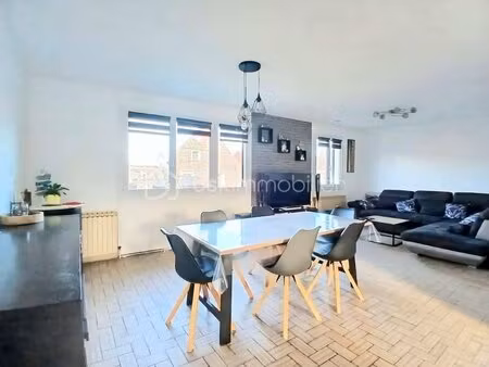 maison de ville de 83 m² à ecaillon