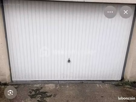 location parking/box 115 résidence neuve et sécurisée