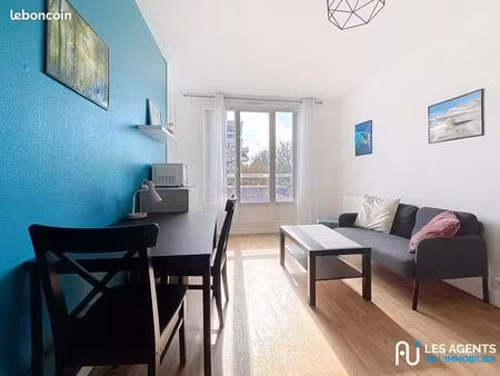 studio 1 pièce 27 m²