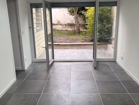 reims, appartement 76m2, bbc, jardin privatif, 980 hc