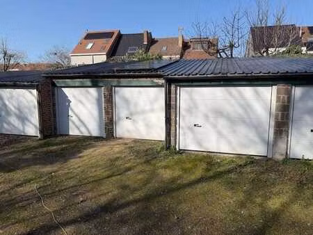 parking/boxe de garage