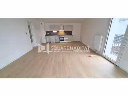 location appartement 3 pièces 71m² lille 59000