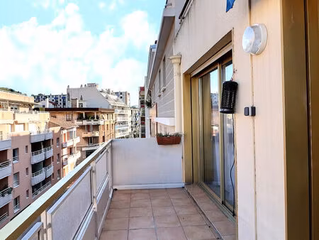 vente appartement 7 pièces 43 m² saint-raphaël (83700)