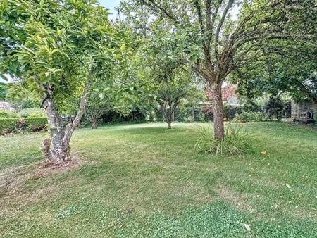 terrain constructible viabilisé à vendre