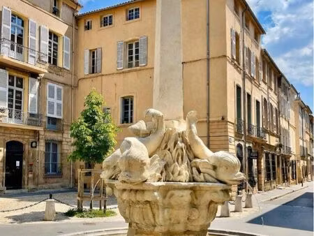 studio quartier mazarin, place des 4 dauphins