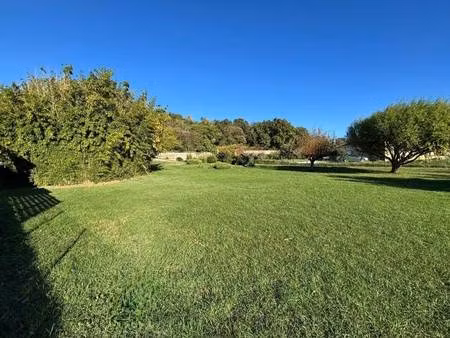 terrain constructible viabilisé à vendre