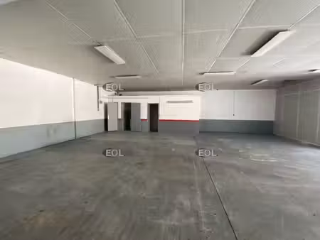 location local d’activités gémenos 13420 225m²