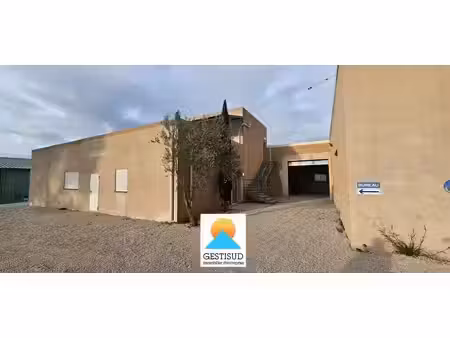 location local d’activités signes 83870 750m²