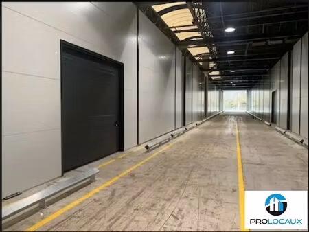 location local d’activités montataire 60160 365m² à 480m²