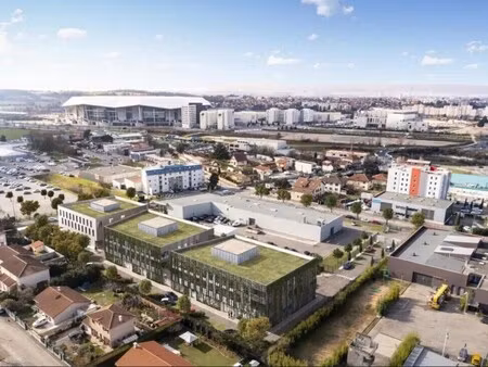 location local d’activités meyzieu 69330 14m² à 3994m²